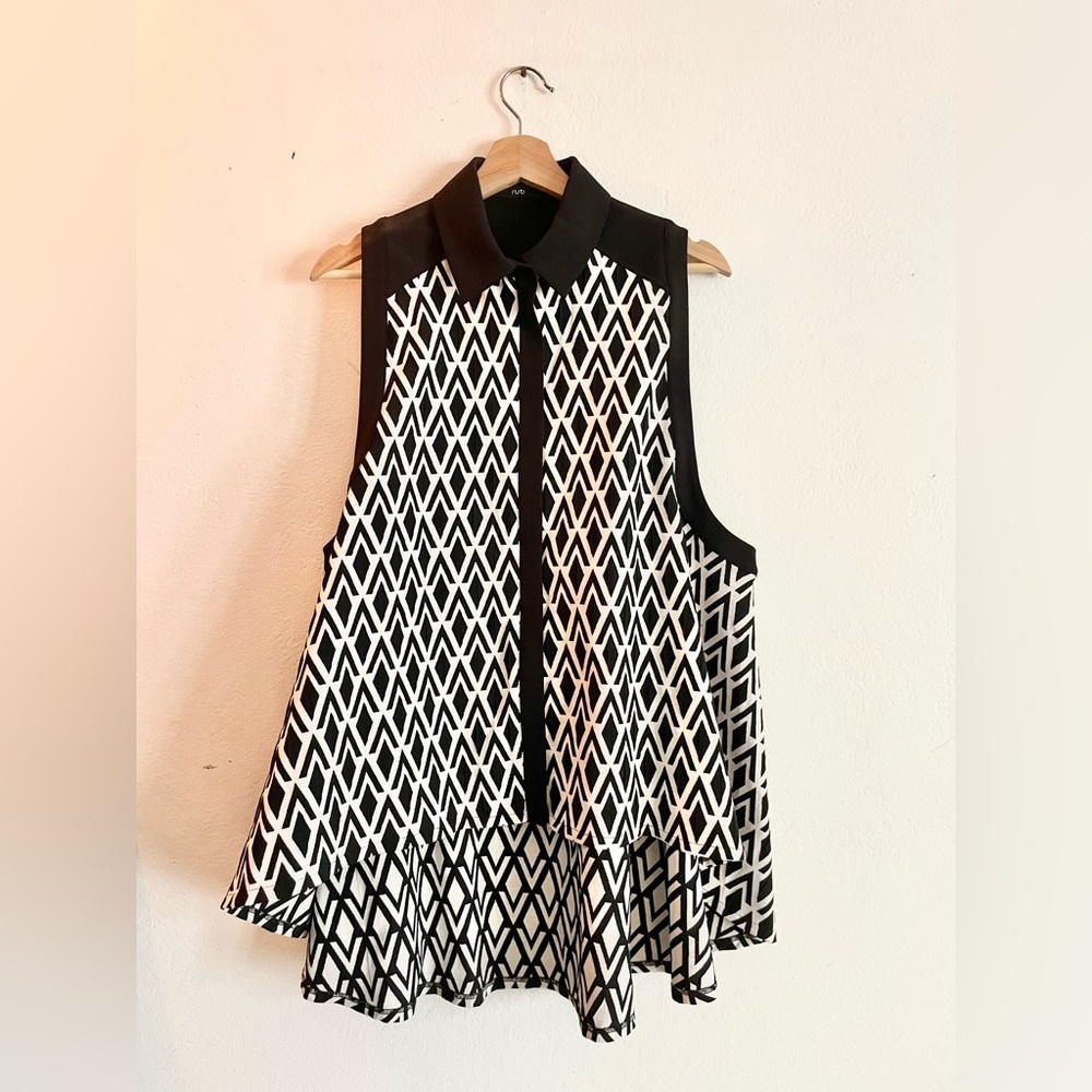 Ruti Mod Print Zip Front Swing Vest